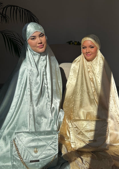 Fuji Prayer Garment | Gold